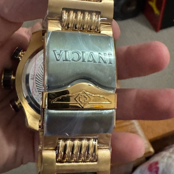 Invicta Yellow Watch Box - Picture 5 of 6